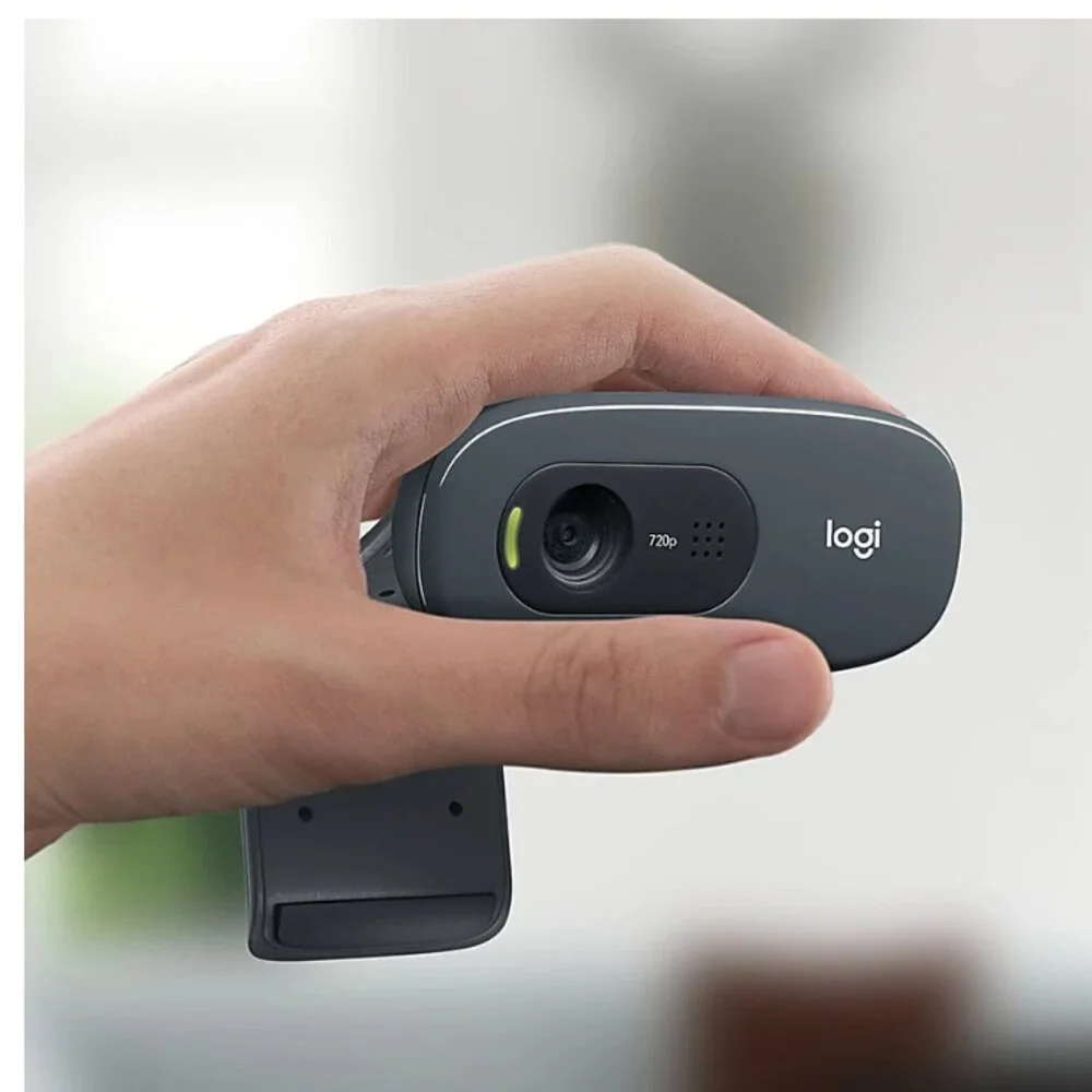 *NIB* Logitech C270 HD Webcam with Noise-Reducing Mics for Video Calls